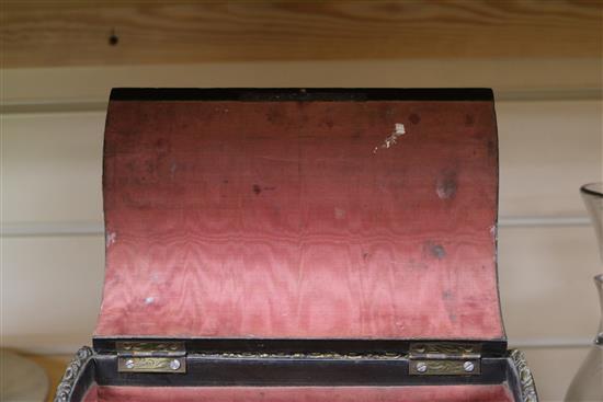 A boullework casket and a parquetry casket